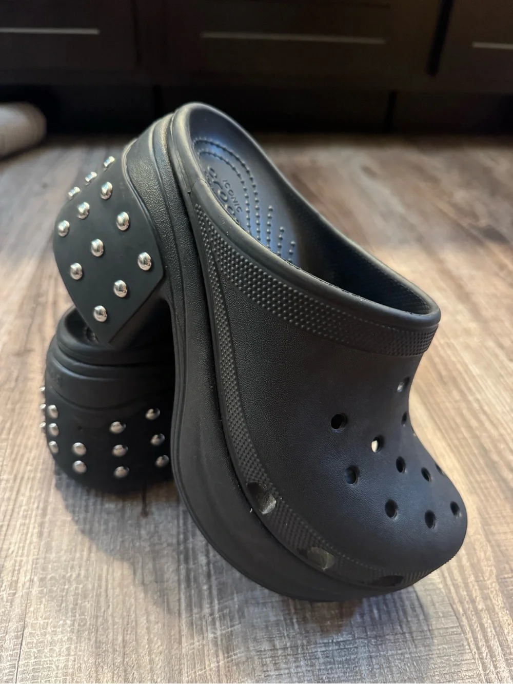 CROCS women platform